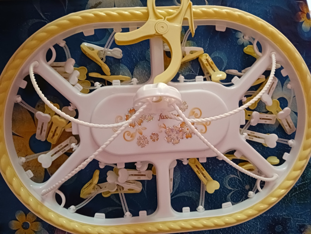 Clip Hangers For Baby Clothes (24 pcs Clip) Multicolor