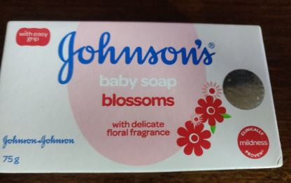 Johnson's Baby Soap Blossoms- 75 g