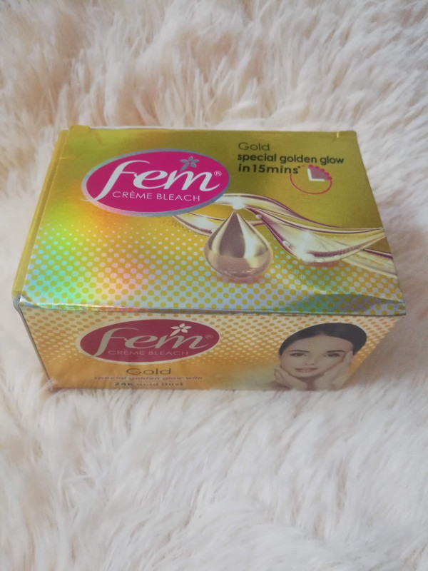 Fem Fairness Naturals Gold Creme Bleach With Real Gold - 64GM Made In India