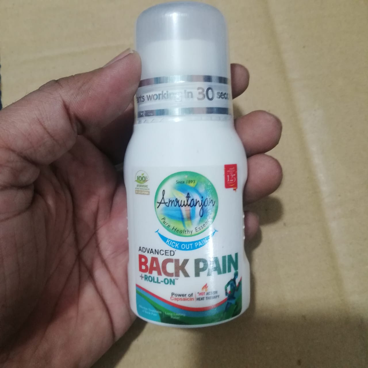 AMRUTANJAN BACK PAIN ROLL ON INDIAN 50ML